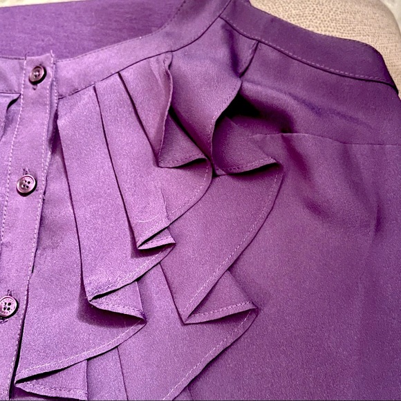 πΈ3/$25 Express Mixed Media Purple Sleeveless Ruffle Blouse Top, Size XS - Picture 5 of 12